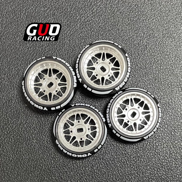 TG 20mm 5-Star Wheel Hub & Drift Tire Combo for 1/24 AWD Mini-Z