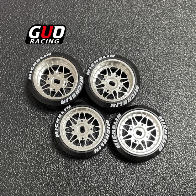 TG 20mm 5-Star Wheel Hub & Drift Tire Combo for 1/24 AWD Mini-Z
