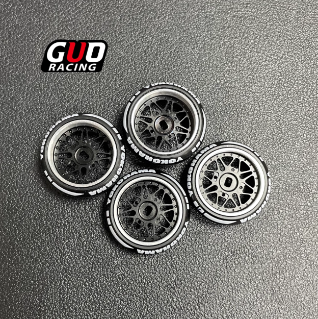 TG 20mm 5-Star Wheel Hub & Drift Tire Combo for 1/24 AWD Mini-Z